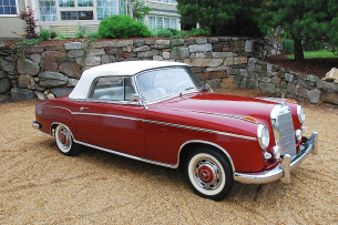 Mercedes 220 cabrio oldtimer