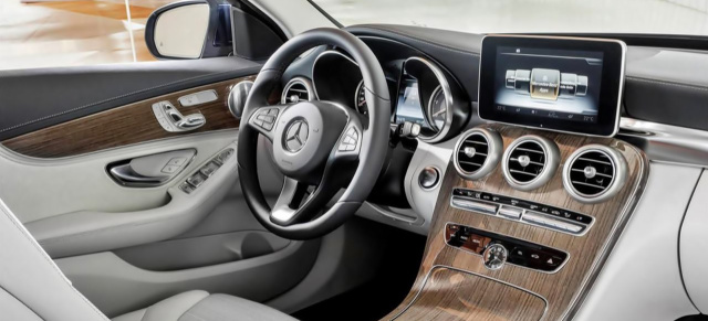  Innere Werte: Mercedes C400 hat das schönste Interieur: US-Magazin „Ward's Auto World“ kürt die schönsten Auto-Innenräume 2015 