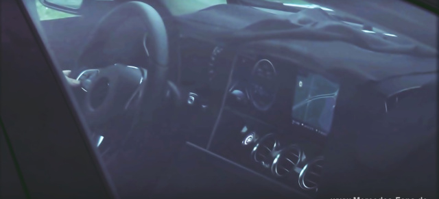Mercedes-Benz Erkönig: Spy Shot inside: Interieur der E-Klasse W213 gefilmt