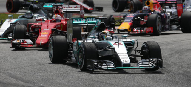 Formel 1 Rennen in Malaysia: Vettel siegt souverän, beide Silberpfeile auf dem Podium