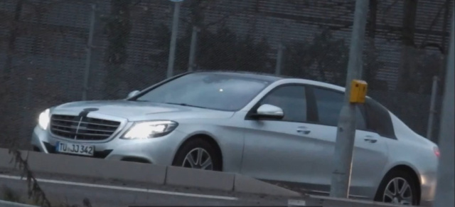 Erlkönig Video: Mercedes S600 Maybach: Die 5,44 m lange  Luxus-S-Klasse zeigt sich vor ihrem Debüt in Detroit nochmals im Video