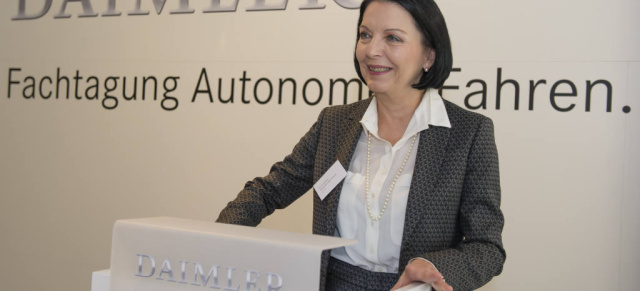 Autonomes Fahren: Fragen und Antworten: Interview mit Dr. Christine Hohmann-Dennhardt, Daimler-Vorstand Integrität und Recht 