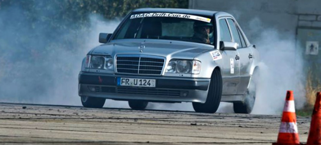 Driften mit Mercedes-Benz W124 : Ein Daimler-Mitarbeiter berichtet: „E500 fahren – am liebsten im Drift“