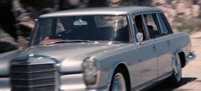 Movie Stars: Mercedes-Benz zwischen Bond und Bridget Jones: Der Stern im Kino: Der Mercedes-Benz als Wagen im Film