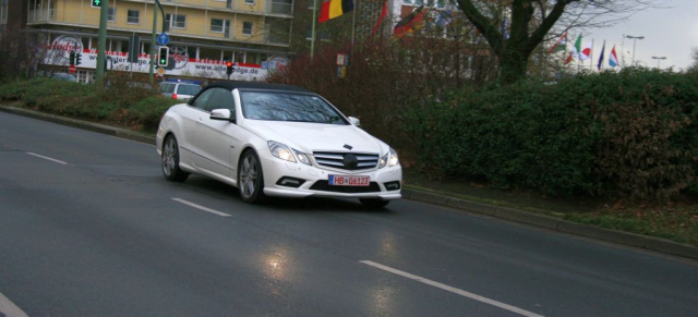 Ungetarnt: E-Klasse Cabriolet Erlkönig: Das neue Mercedes E-Klasse Cabrio fährt uns ungetarnt vor die Linse