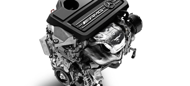  Engine of the Year Awards 2014: Doppelsieg für Mercedes-AMG:: Mercedes-AMG baut den besten 2,0-Liter-Motor