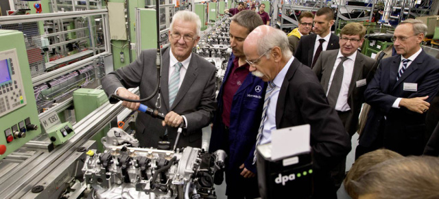 BW-Ministerpräsident Kretschmann: "Daimler hat die Zeichen der Zeit erkannt.": Ministerpräsident Winfried Kretschmann besucht Mercedes-Benz Werk Untertürkheim