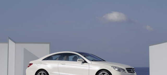 Das neue Mercedes E-Klasse Coupé: Mit traditionellen Stilmerkmalen setzt sich das neue Mercedes Coupé in Szene
