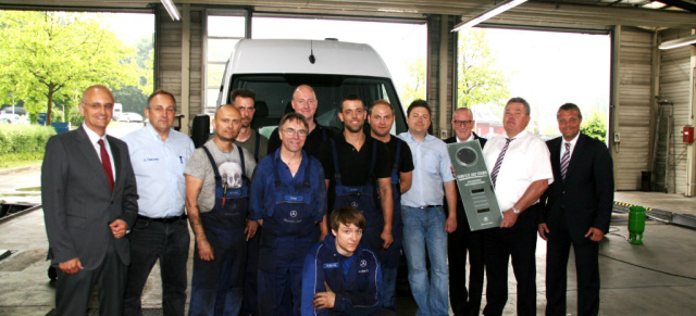 Service mit Stern: LUEG Center Recklinghausen: Auszeichnung für herausragende Nutzfahrzeug-Serviceleistung