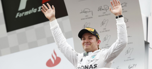 Heimsieg: Nico Rosberg gewinnt den Großen Preis von Deutschland 2014: Der Silberfpeil-Pilot triumphiert in Hockenheim. Lewis Hamilton fährt auf den dritten Platz