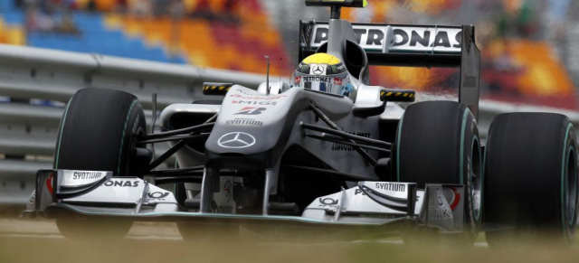 Formel 1 Qualifying Istanbul: Webber vor Hamilton und Vettel: Schumacher rutscht von der Strecke aber Platz 5, Rosberg Platz 6!