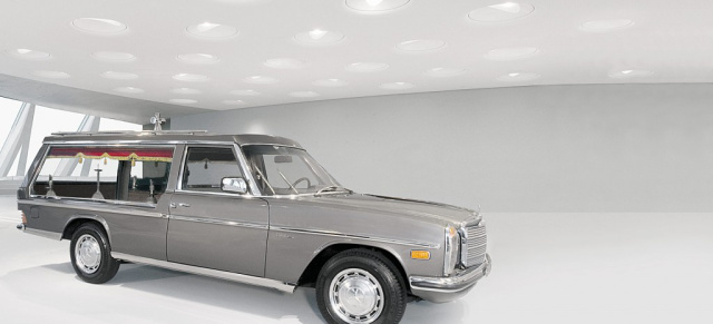 Ruhe sanft: 1975 Mercedes-Benz 200 D Bestatter: Prunkvoller Mercedes-Oldtimer für die letzte Fahrt