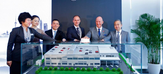 Mercedes setzt neue Maßstäbe bei Servicekompetenz in China: Mercedes-Benz eröffnet weltweit größtes Pkw-Trainingscenter in China