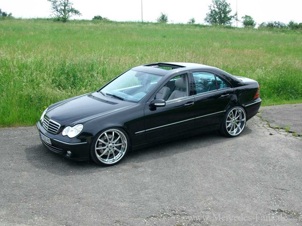 Hörsinnig gute CKlasse! Ein Mercedes C350 (W203) lässt