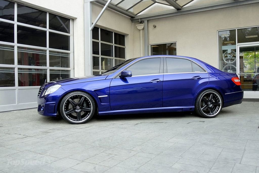 Transformers 3 Mercedes gehört zu den Stars des Blockbusters In der Fortsetzung des SciFi