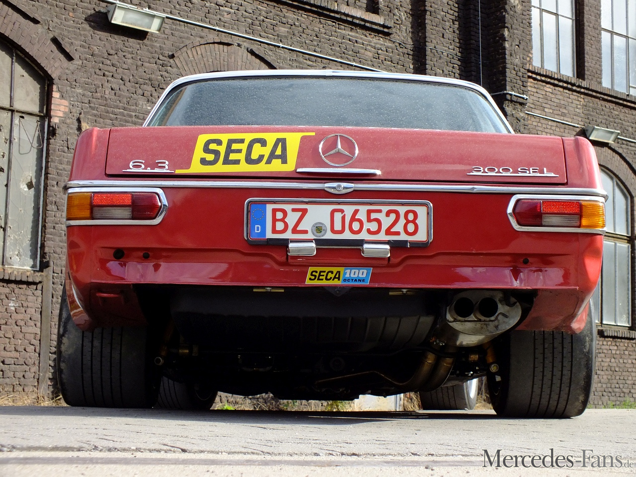 Die Rote Sau genießt ihren Legendenstatus MercedesBenz 300 SEL AMG 6