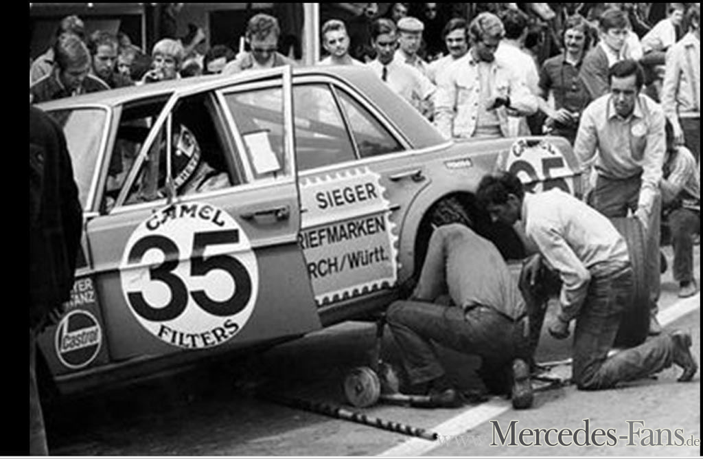 Die Rote Sau genießt ihren Legendenstatus MercedesBenz 300 SEL AMG 6