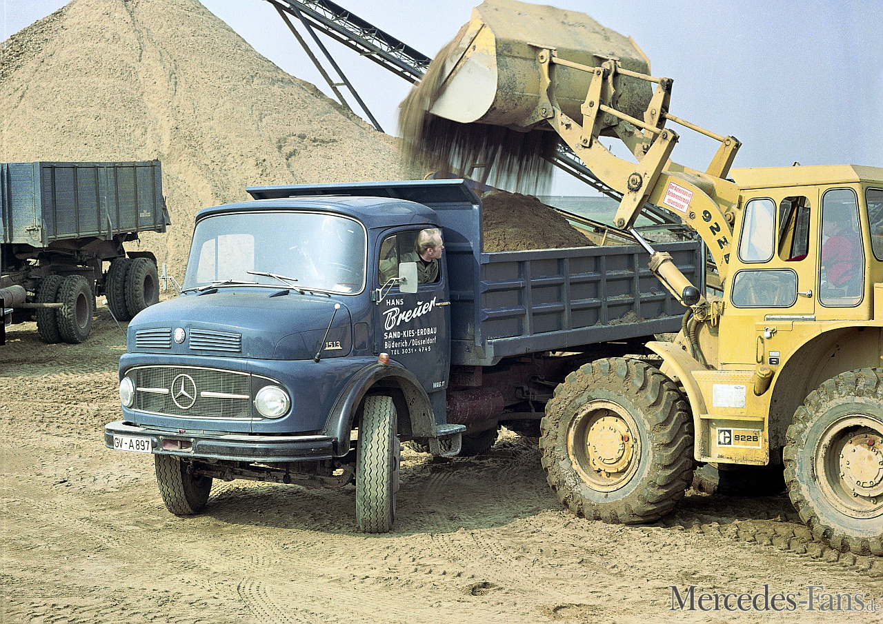 Welterfolg mit kurzer Haube: Vor 60 Jahren: Mercedes-Benz Lastwagen-Premiere  - Classic - Mercedes-Fans - Das Magazin für Mercedes-Benz-Enthusiasten