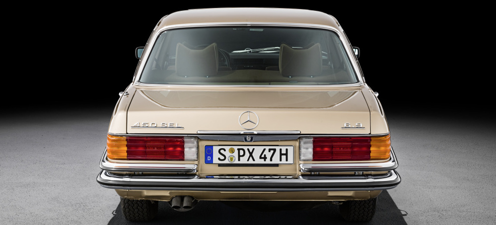 Panik Im Porsche Hier Kommt Das Hubraumwunder Mit Stern Premiere Vor 45 Jahren Mercedes Benz 450 Sel 6 9 Classic Mercedes Fans Das Magazin Fur Mercedes Benz Enthusiasten Panik Im Porsche Hier Kommt Das Hubraumwunder Mit Stern Premiere Vor 45 Jahren Mercedes Benz 450 Sel 6 9 Classic Mercedes Fans Das Magazin Fur Mercedes Benz Enthusiasten