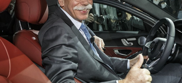 Kommentar: Dr. Zetsche hat gut lachen!: "Das Auto-Geschäft wird nicht gerade leichter. Aber der Mann hat allen Grund zum Lachen!", findet Thomas Ebeling 