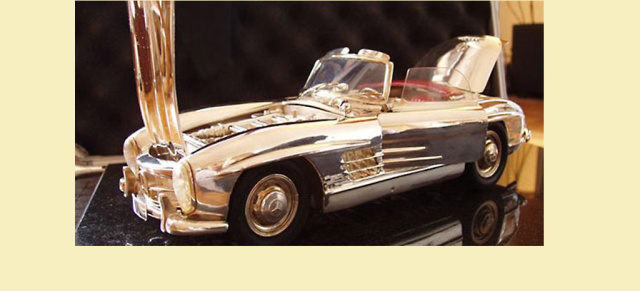 Modellbau: Wie aus Mercedes Silberpfeilen brillante Goldstücke werden: Ehemaliger Mercedes-Mitarbeiter baut die kostbarsten Modellautos der Welt
