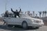 M.I.A. Musik-Video mit irren Auto Stunts : In dem ungewöhnlichen Musikvideo spielt eine Mercedes-Benz E-Klasse (W210) mit 