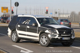 Erlkönig erwischt: Mercedes GL: Der große SUV verliert nochmals an Tarnung