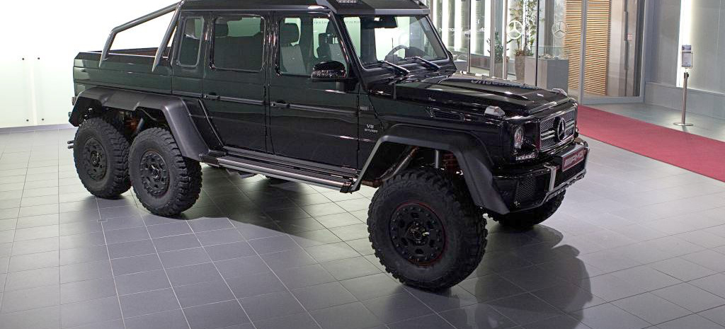 Monster Schau Mercedes Benz Niederlassung Munchen Zeigt G63 Amg 6x6 Der G Waltige Dreiachser Ist Als Superstern Des Sudens Eine Weitere Munchner Sehenswurdigkeit News Mercedes Fans Das Magazin Fur Mercedes Benz Enthusiasten