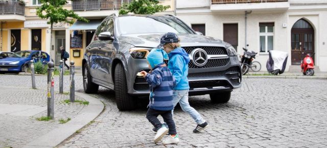 Feindbild: Deutsche Umwelthilfe nimmt Mercedes SUV ins Fadenkreuz: Negativpreis Goldener Geier 2020: DUH  ruft zur Nominierung der „unsinnigsten SUV-Stadtpanzer“ auf