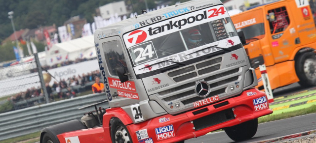 Ellen Lohr Truck Race Blog: EM 2012 Most  der Samstag : Der langen Weile folgt ein spektakuläres Tohuwabohu