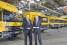 Go Yellow: Zehn Mercedes-Benz Atego Hybrid an DHL übergeben: Atego Hybrid ist europaweit erster Serien-Hybrid-Lkw 