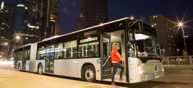 Daimler Buses: Neuer Stadtlinienbus: Weltpremiere - Der neue Mercedes-Benz Conecto 