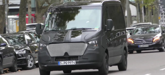 Erlkönig erwischt: Mercedes-Benz Sprinter: Spy Shot Video: Drei Testwagen des neuen Sprinter gefilmt