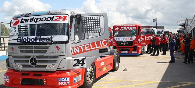 Ellen Lohr Truck Race Blog: 3. Rennen Donington - der Samstag: Truck EM Donington: Ellen Lohr berichtet direkt "vom Bock" ihres Axor-Renn-Truck's