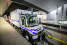 Unimog at work: Zwei Unimog schleppen 200 Tonnen schweren Metrozug