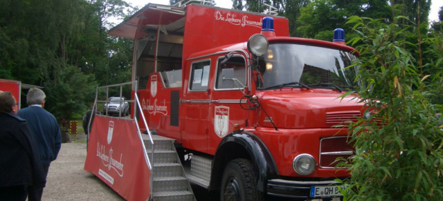SCHÖNE STERNE 2013: Mercedes-Feuerwehr als Imbisswagen: Mercedes-Benz Tanklöschfahrzeug Typ 1113 aus dem Jahr 1970 für Currywurst & Co.