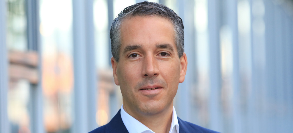 Kopfe Bei Mercedes Benz Vertrieb Deutschland Dr Achim Sauer Wird Neuer Leiter Vertriebsnetze News Mercedes Fans Das Magazin Fur Mercedes Benz Enthusiasten