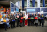 Weihnachtsaktion: Daimler-Mitarbeiter packen 13.000 Geschenke für Kinder : Mit der Initiative „Schenk ein Lächeln“ unterstützt Daimler die Schwäbische Tafel e.V. und die SOS-Kinderdörfer 