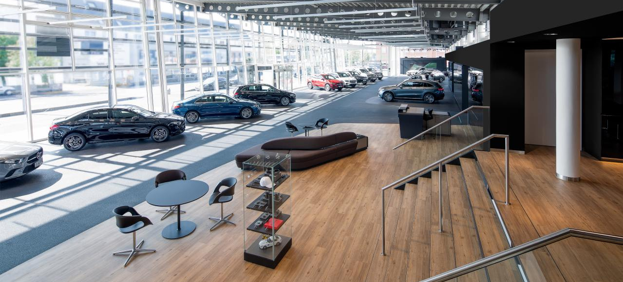 Mercedes Autohaus Kunzmann Wir Gestalten Die Zukunft Umbau Der Neu Gestalteten Erlebniswelt Autohaus Ist Abgeschlossen News Mercedes Fans Das Magazin Fur Mercedes Benz Enthusiasten