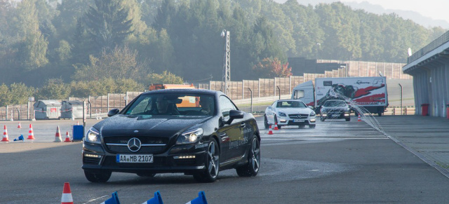 Mercedes-Fans und das exklusive Fahrertraining am Sachsenring: -Der Tag der Deutschen Einheit wurde zum Fahrsicherheitstag für Freunde der schönen Sterne-
