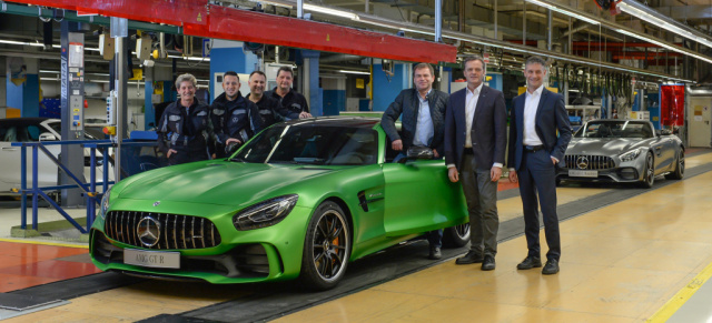 Mercedes-AMG GT Familie: Rennsporttechnologie  made in Sindelfingen: Produktion von drei neuen Mercedes-AMG GT Sportwagen gestartet 