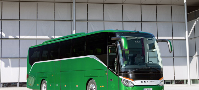 Setra - "Der Bus": Setra ComfortClass 500 ist "Coach of the Year 2014": Fachjournalisten überzeugt Gesamtkonzept der Setra Baureihe