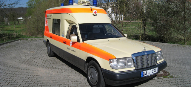 Sterne unterm Hammer: Mercedes-Benz W124 Krankentransportwagen sucht neuen Besitzer