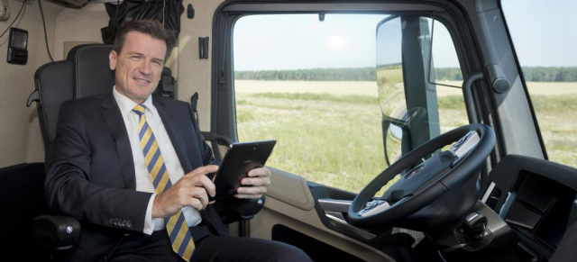 Daimler Trucks: Digitale Dienste werden ausgebaut werden: Dr. Wolfgang Bernhard, Vorstandsmitglied der Daimler AG für Trucks und Busse, im Interview 