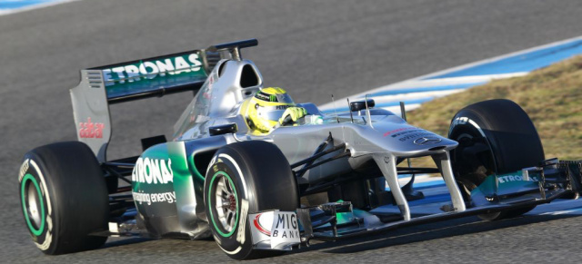 Mercedes F1-Testfahrt in Jerez, Tag 1: Das MERCEDES AMG PETRONAS Formel 1-Team  läuft sich warm
