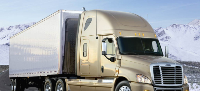 Umwelttechnisch schwer in Ordnung: Daimler North America Trucks: Komplettes Fahrzeugprogramm von Daimler Trucks North America nach dem GHG14-Standard zertifiziert