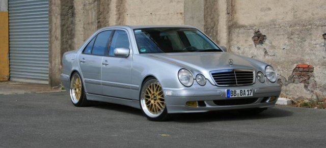 Quick auf chic gemacht:  Mercedes E320 (W210)	: 2000er E-Klasse ruckzuck rausgeputzt