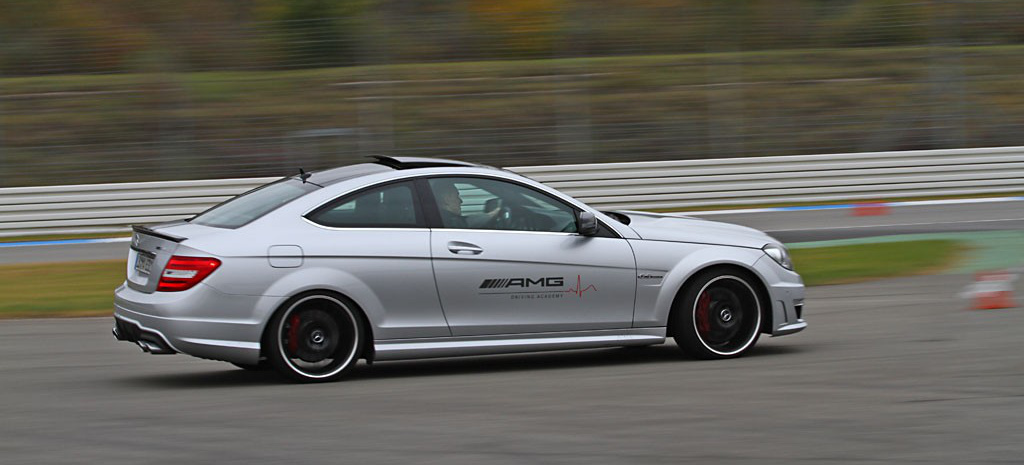 Amg Driving Academy >> Immer ein Gewinn: AMG Driving Academy Advanced ... Amg Driving Academy >> Immer ein Gewinn: AMG Driving Academy Advanced ...