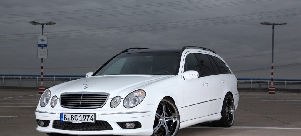 Car Audio Der Feinen Art Mercedes Benz E 220 Cdi By Carhifi Berlin Neben Top Multimedia Incar Entertainment Ist Der Einbau Spezialist Carhifi Berlin Auch Ein Garant Fur Edelstes Interieur Und Ausgefeiltes Dezentes Tuning