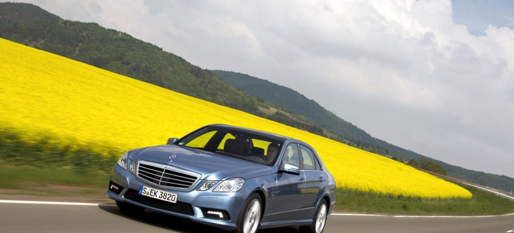 Neue Motoren Fur Die Mercedes E Klasse W212 Mercedes E Klasse W212 Prasentiert Sich So Effizient Wie Nie Alle Wichtigen Daten Der Neuen Mercedes E Klasse Motoren Sternstunde Mercedes Fans Das Magazin Fur